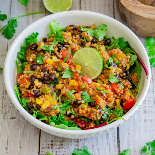 One Pot Mexican Style Quinoa – MrsSlimOnPlants
